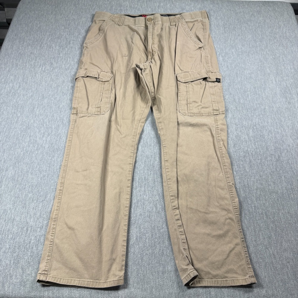 Wrangler Pants Mens 38x32 Beige ATG All Terrain Gear Cargo Work Utility Outdoor